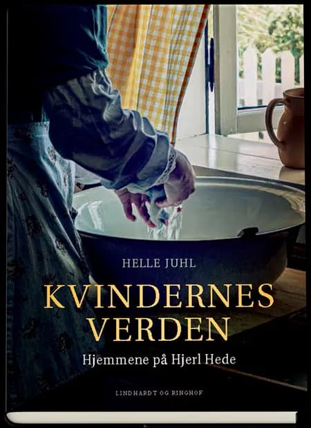 Kvindernes verden af Ole Sønnichsen