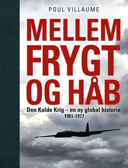 Mellem frygt og håb af Poul Villaume