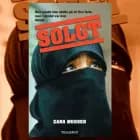 Solgt af Zana Muhsen