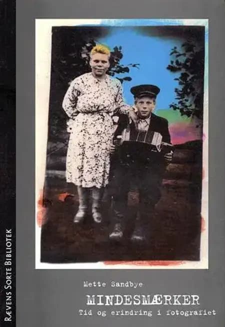 Mindesmærker af Mette Sandbye