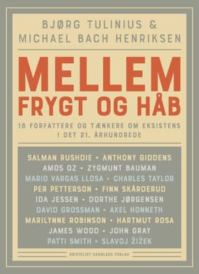 Mellem frygt og håb af Bjørg Tulinius