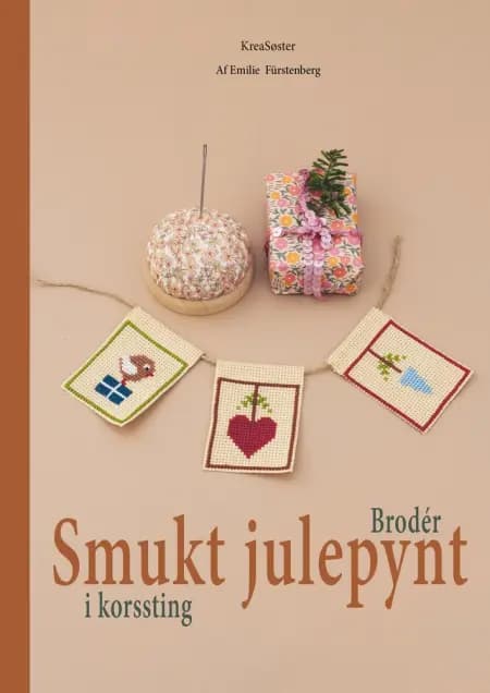 Brodér smukt julepynt i korssting af Emilie Fürstenberg