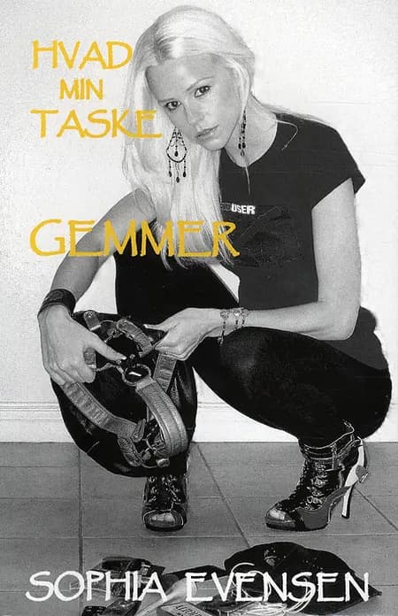 Hvad min taske gemmer af Sophia Evensen