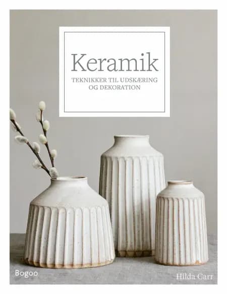 Keramik af Hilda Carr