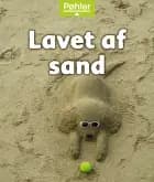 Lavet af sand af John Carr