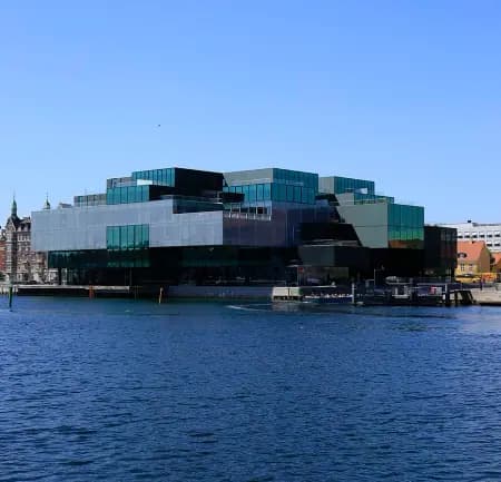 En Arkitekturhistorisk Periode fra år 2000 #2 Inderhavnen af Ole Sørensen